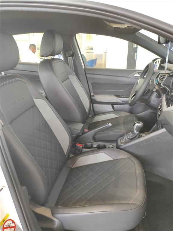 VIRTUS 1.4 250 TSI EXCLUSIVE AUTOMÁTICO6