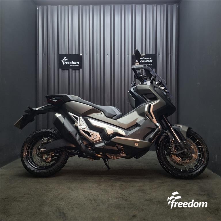 Moto HONDA do modelo X-ADV X-ADV 2020/2021