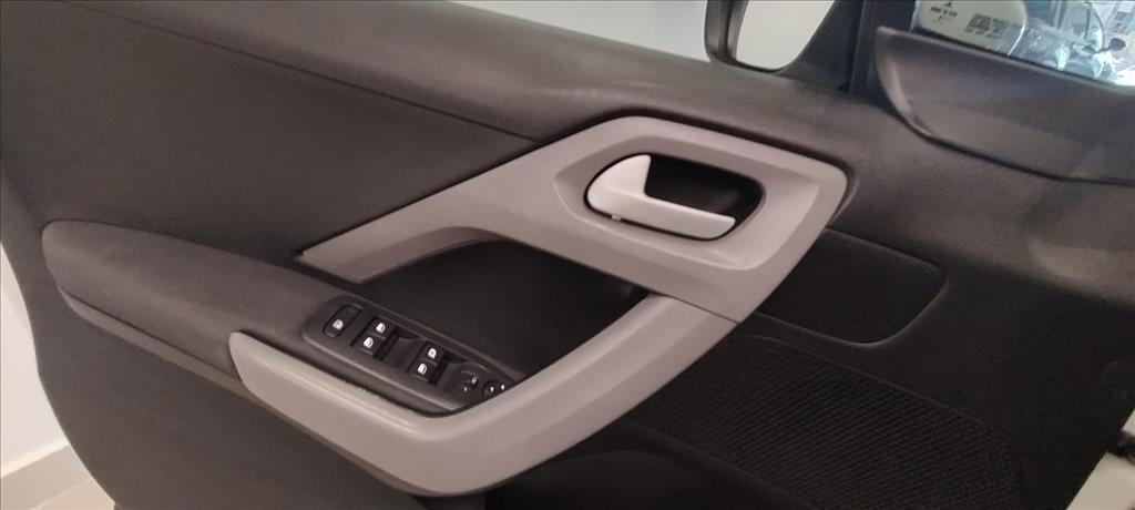 208 1.2 ACTIVE PACK 12V FLEX 4P MANUAL12