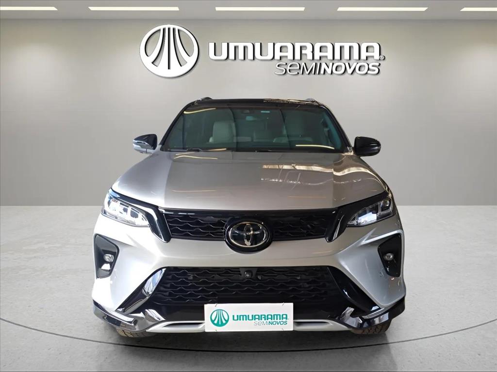 HILUX 2.8 D-4D TURBO DIESEL CD CONQUEST 4X4 AUTOMÁTICO