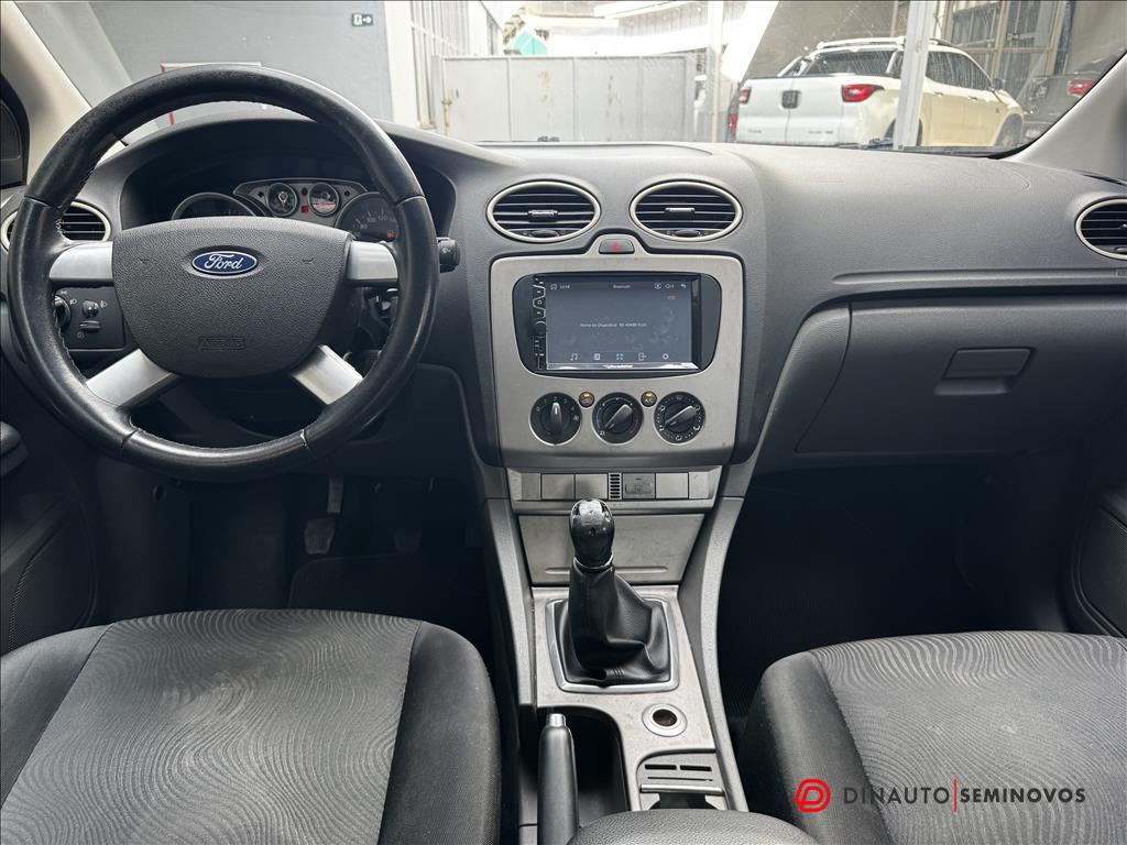 Ford-FOCUS-1.6 GLX 16V FLEX 4P MANUAL