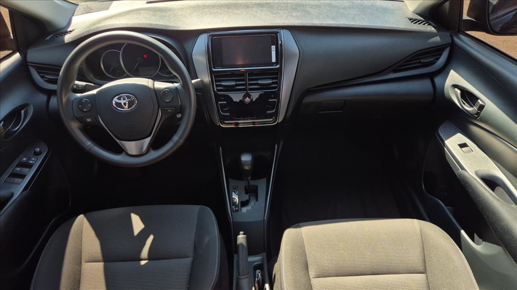 YARIS 1.5 16V FLEX SEDAN XL MULTIDRIVE5