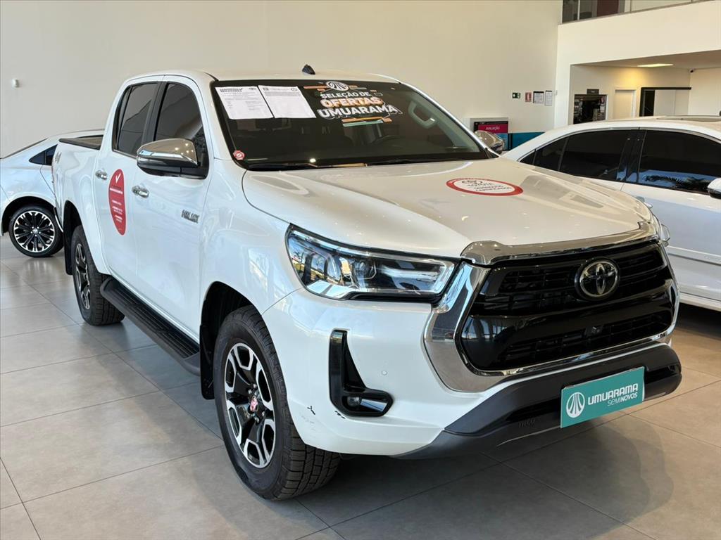 HILUX 2.8 D-4D TURBO DIESEL CD SRX 4X4 AUTOMÁTICO