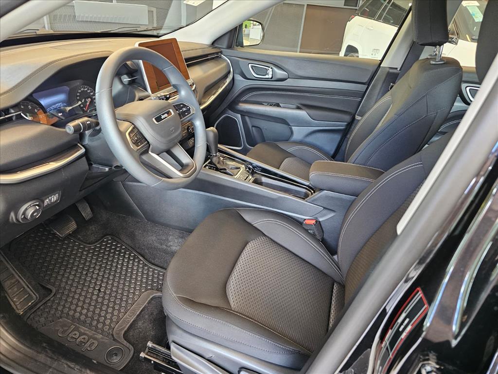 COMPASS 1.3 T270 TURBO FLEX SPORT AT6 COMPASS 1.3 T270 TURBO FLEX SPORT AT6