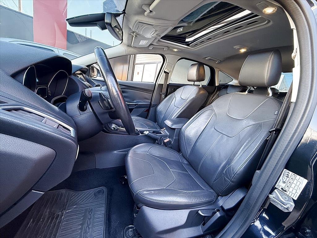Ford Focus - 2.0 TITANIUM 16V FLEX 4P POWERSHIFT
