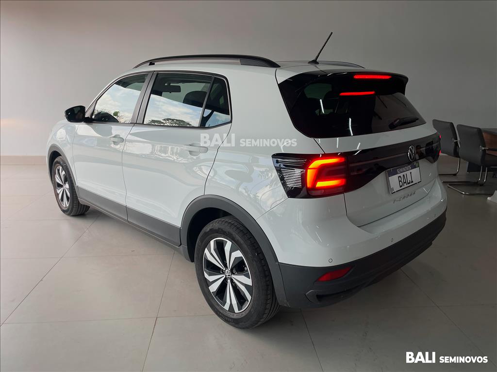 T-CROSS 1.0 200 TSI TOTAL FLEX AUTOMÁTICO5