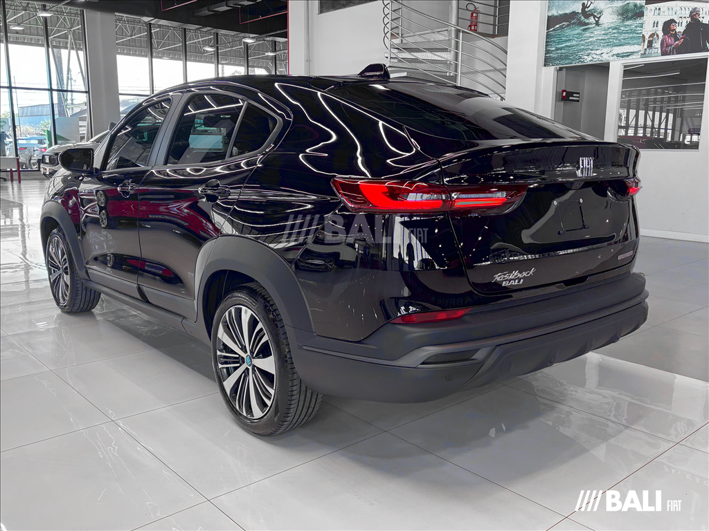 FASTBACK 1.0 TURBO 200 FLEX CVT4