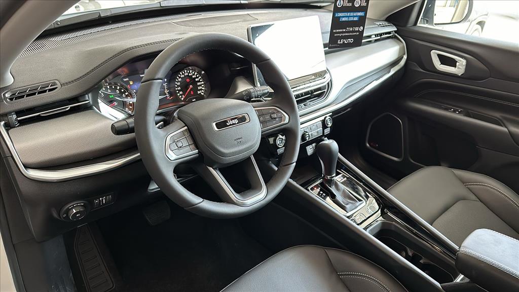 COMPASS 1.3 T270 TURBO FLEX LONGITUDE AT67