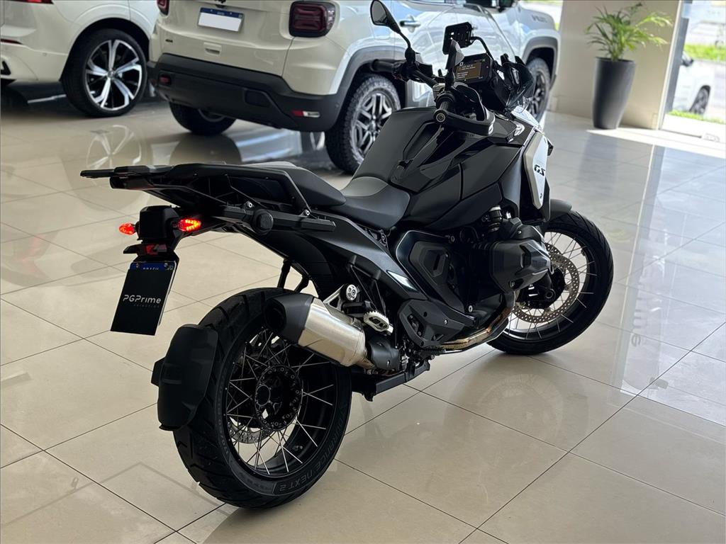 R 1300 GS TRIPLE BLACK6
