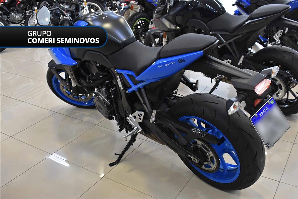 GSX 8S