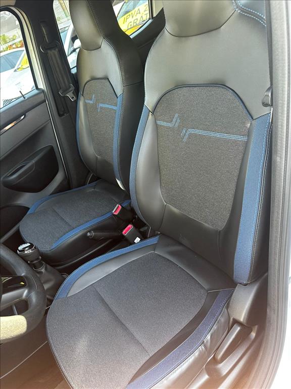 KWID 1.0 12V SCE FLEX INTENSE MANUAL11