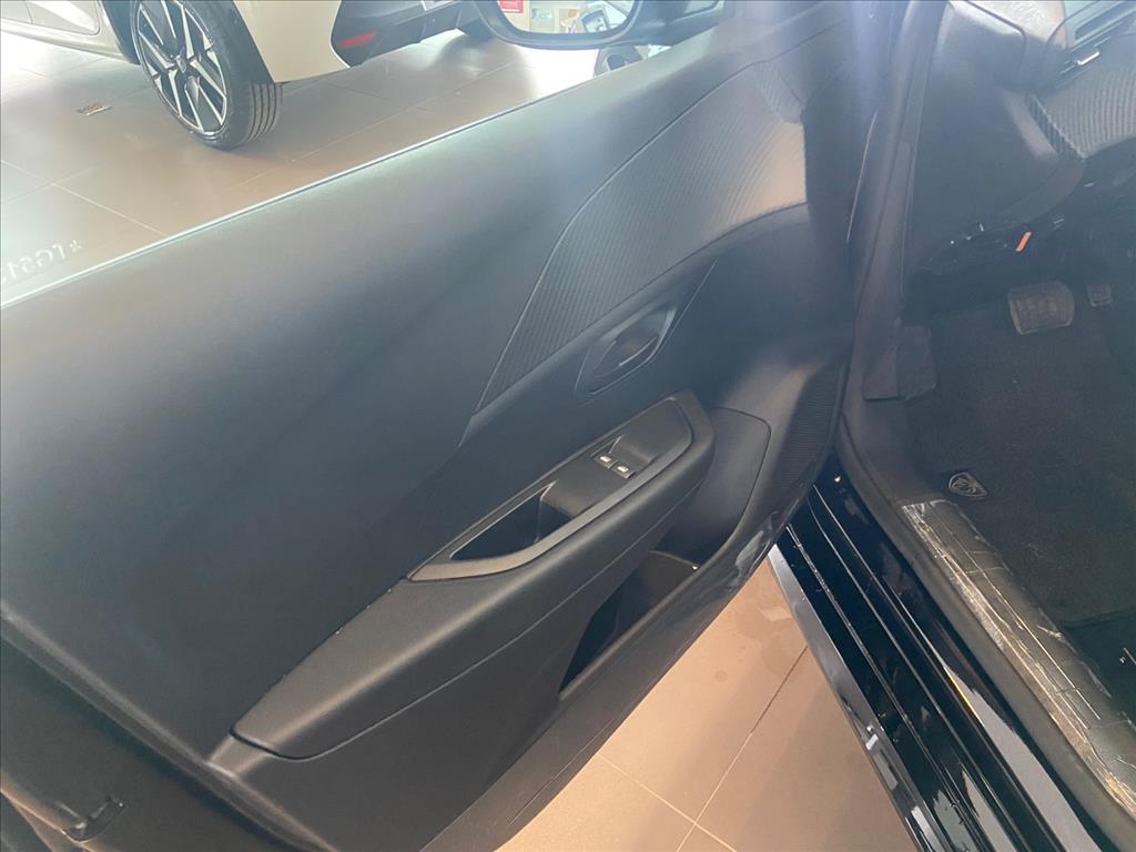 208 1.0 TURBO 200 FLEX ACTIVE CVT11