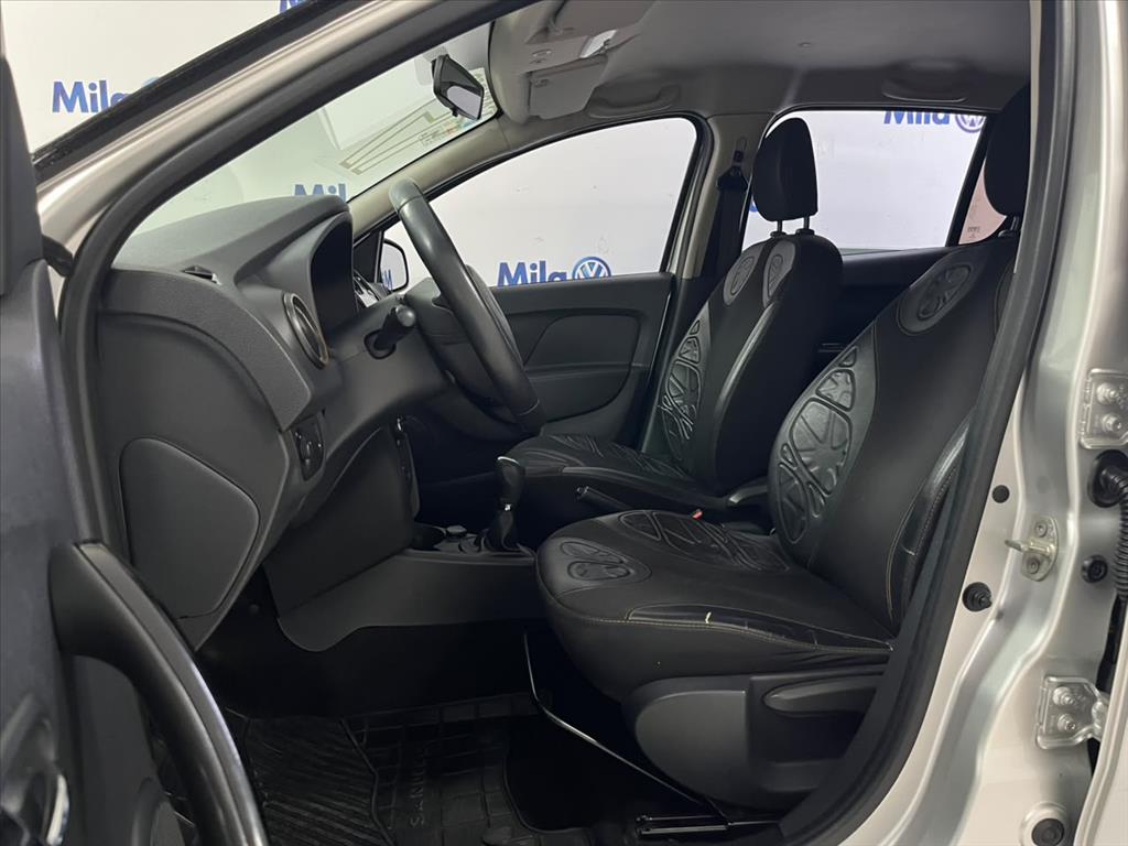 SANDERO 1.6 STEPWAY 8V FLEX 4P AUTOMATIZADO4