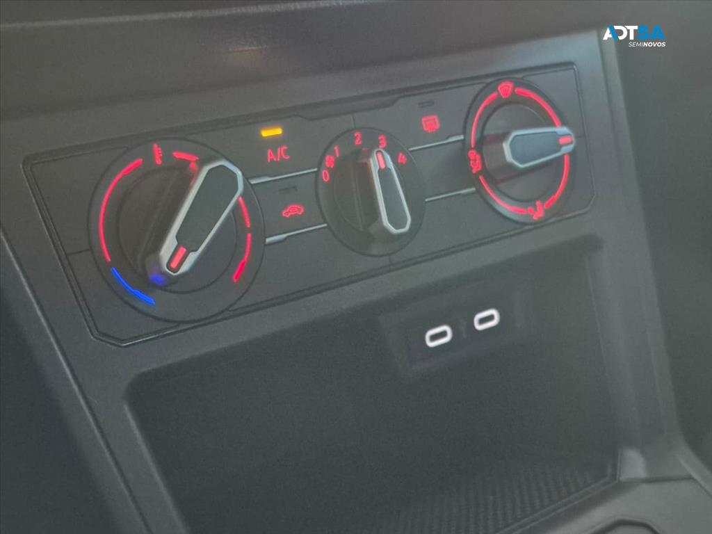 VOLKSWAGEN POLO 1.0 MPI MANUAL