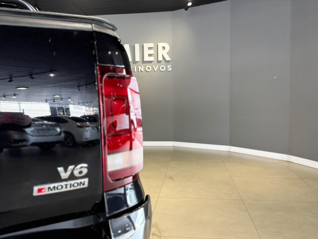 AMAROK 3.0 V6 TDI DIESEL HIGHLINE CD 4MOTION AUTOMÁTICO11