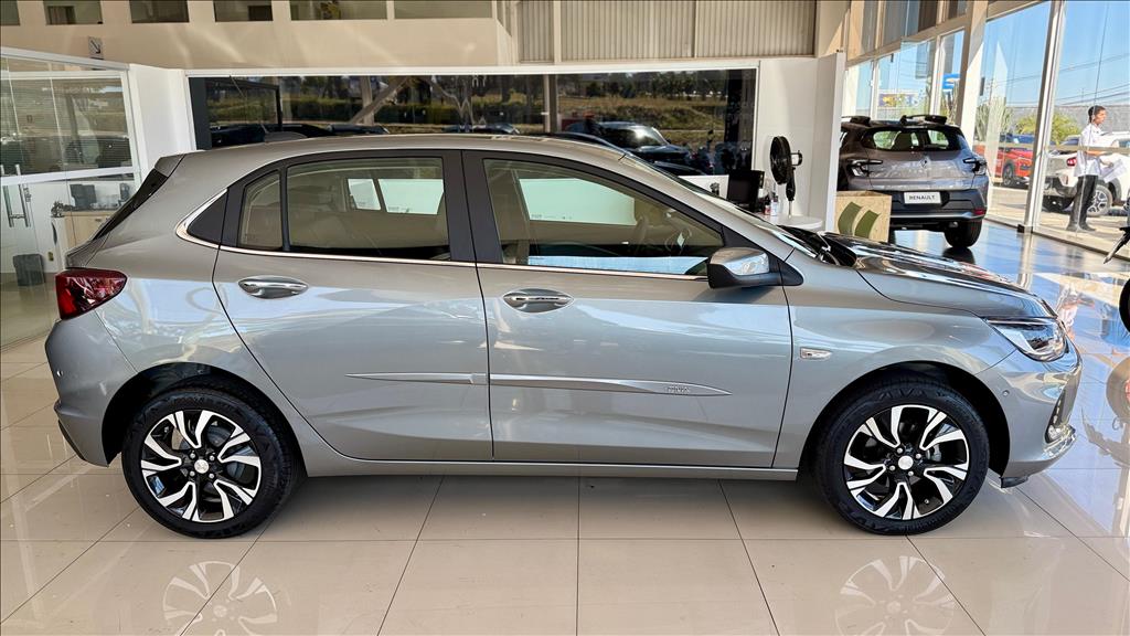 ONIX 1.0 TURBO FLEX PREMIER AUTOMÁTICO