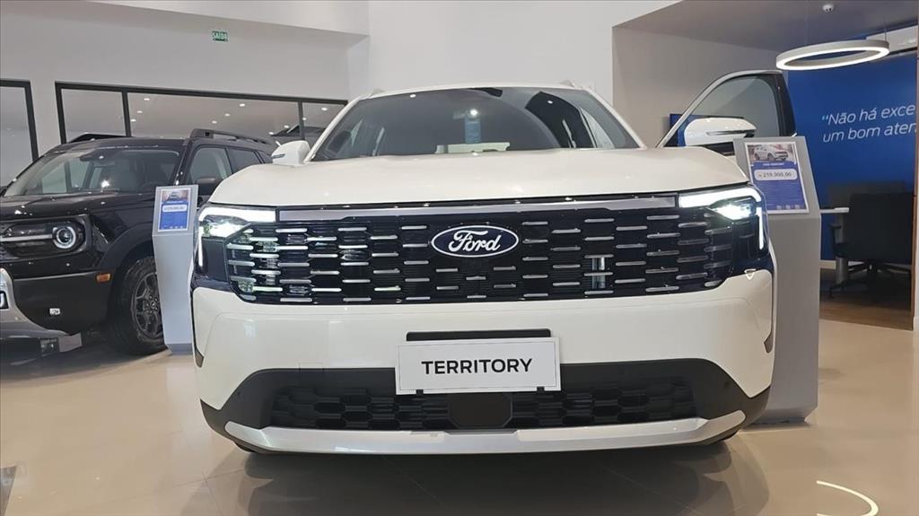 2.5 HYBRID LARIAT e-CVT