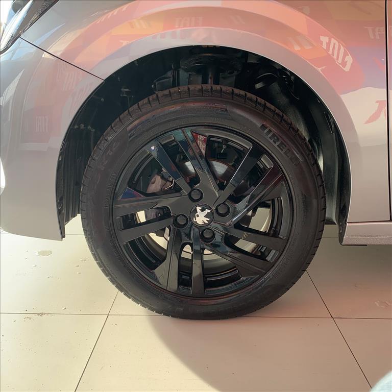 208 1.0 FIREFLY FLEX STYLE MANUAL12
