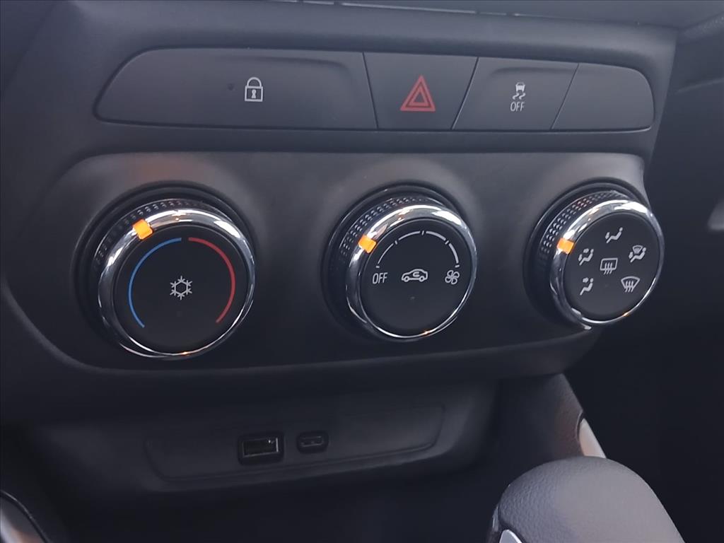 TRACKER 1.0 TURBO FLEX PRO AUTOMÁTICO8