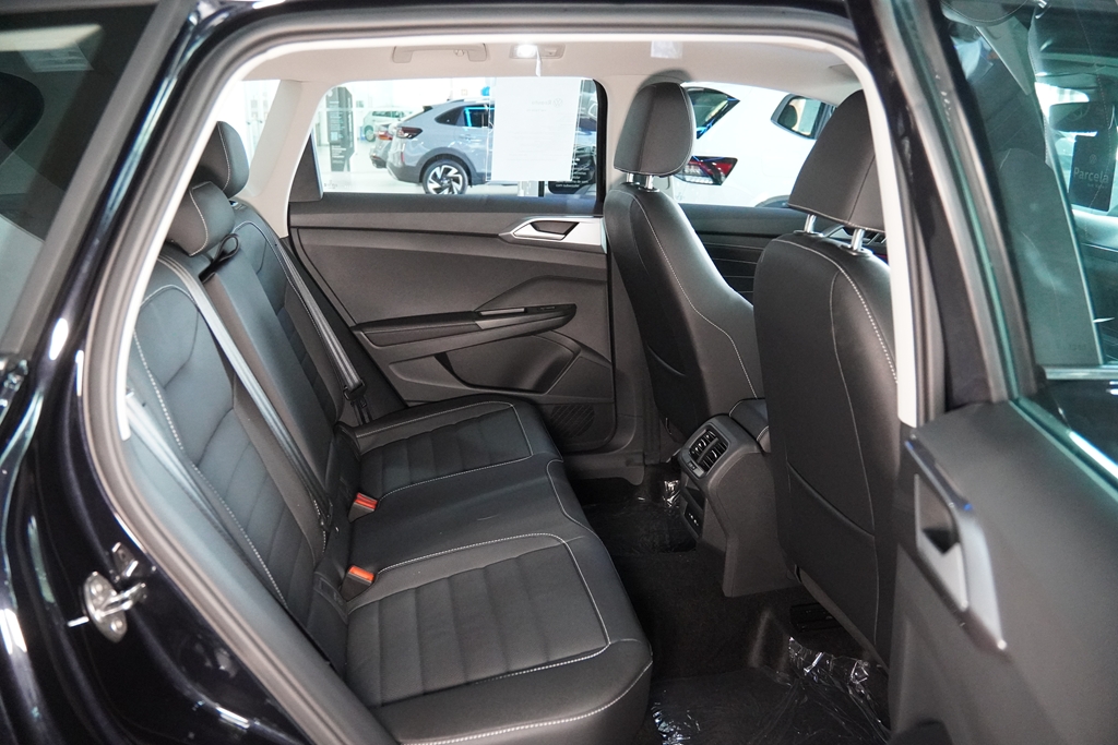 TAOS 1.4 250 TSI TOTAL FLEX HIGHLINE AUTOMÁTICO8