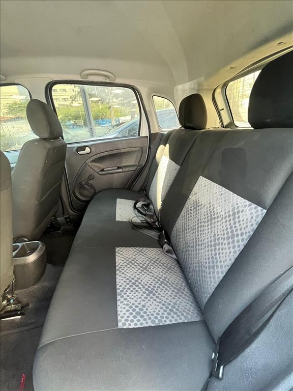 FIESTA 1.6 SE HATCH 16V FLEX 4P MANUAL9
