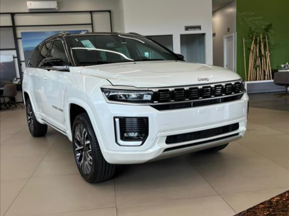 COMMANDER 2.2 TURBO DIESEL OVERLAND AT9