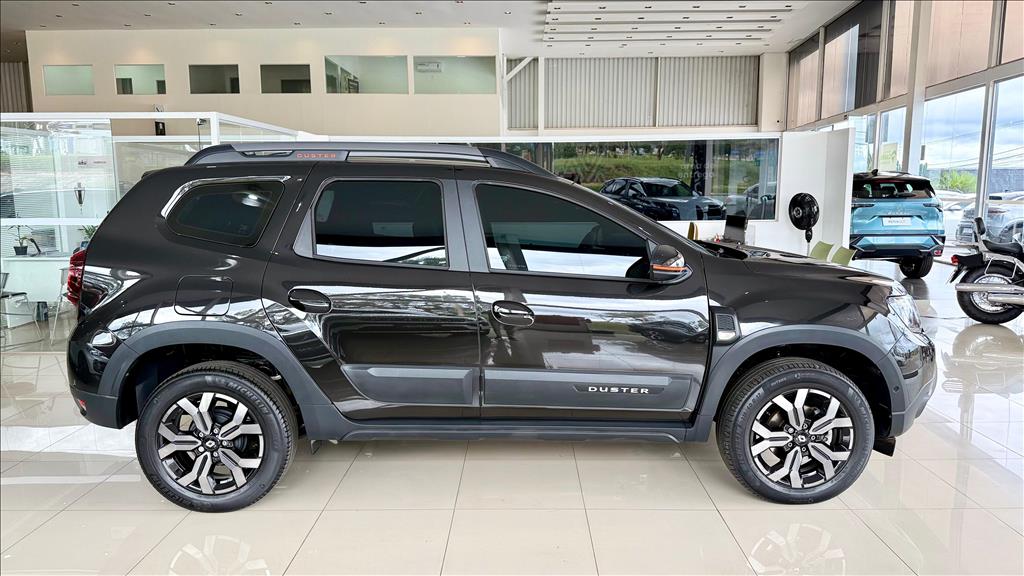 DUSTER 1.3 TCE FLEX ICONIC PLUS X-TRONIC8