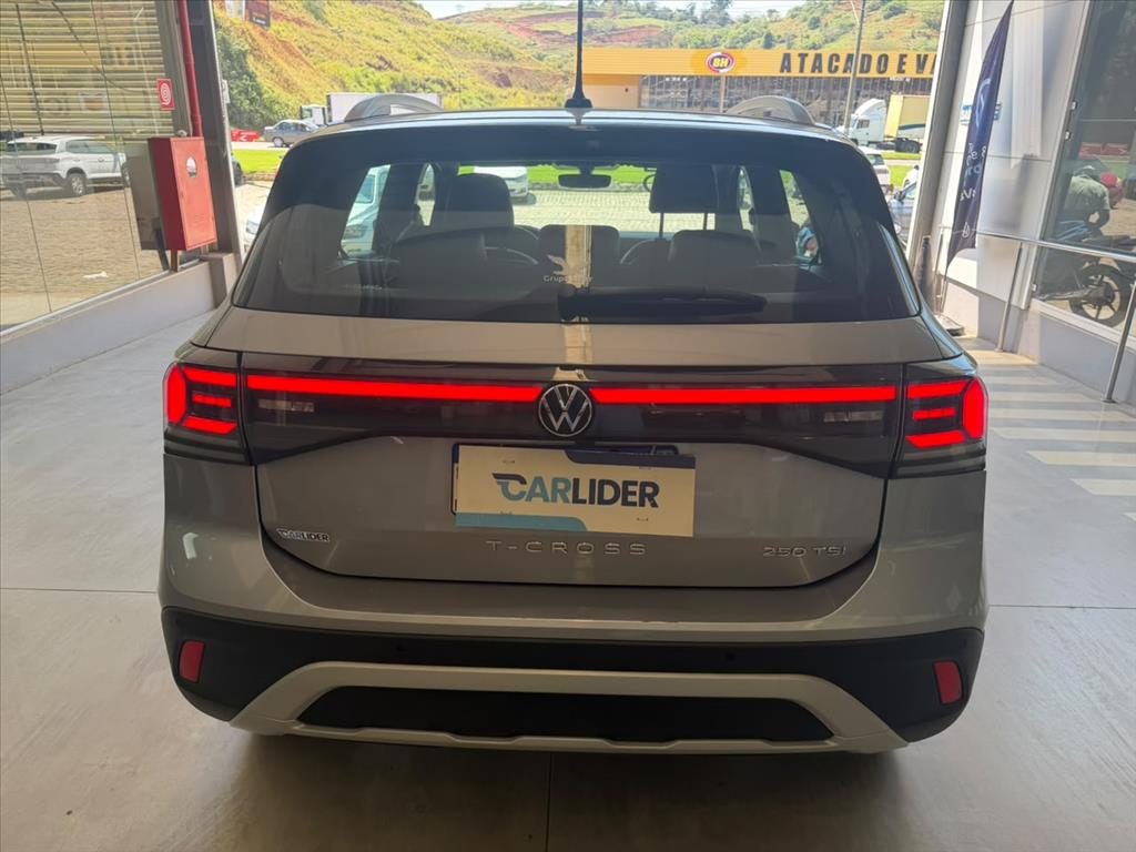 T-CROSS 1.4 250 TSI TOTAL FLEX HIGHLINE AUTOMÁTICO3