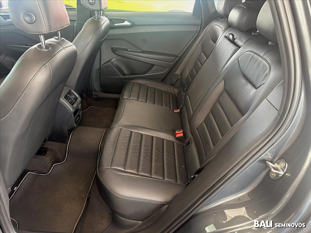 TAOS 1.4 250 TSI TOTAL FLEX HIGHLINE AUTOMÁTICO15