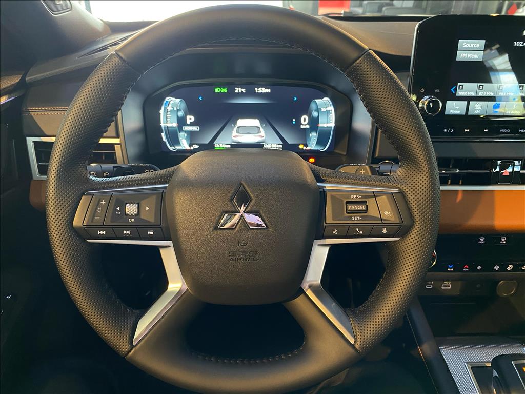 Mitsubishi-OUTLANDER-2.4 PHEV SIGNATURE S-AWC DHT