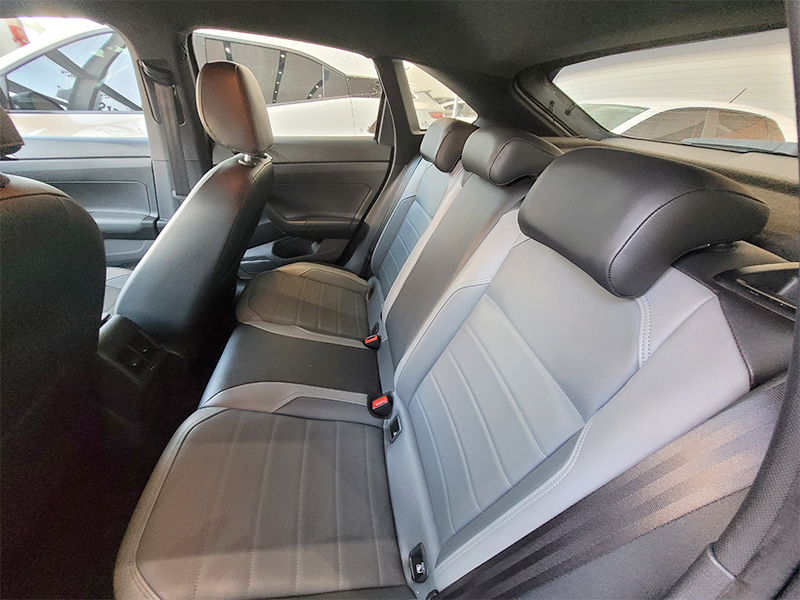 NIVUS 1.0 200 TSI TOTAL FLEX HIGHLINE AUTOMÁTICO8