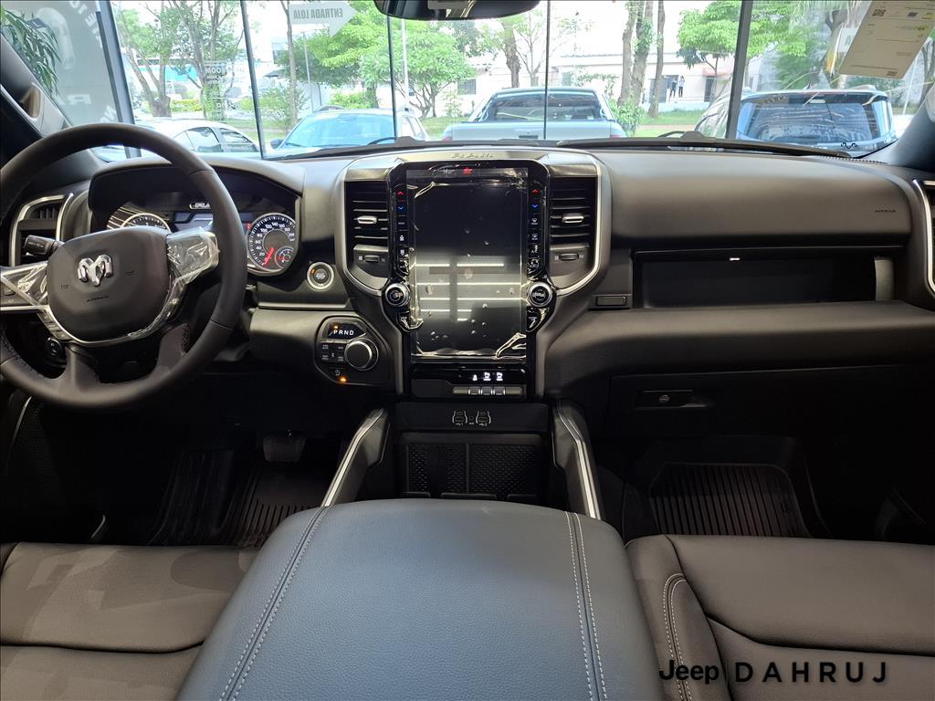 1500 3.0 HURRICANE 6 BITURBO GASOLINA BIG HORN CD 4X4 AUTOMÁTICO6