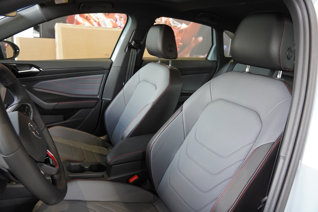 JETTA 2.0 350 TSI GASOLINA GLI DSG7