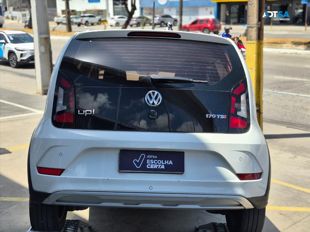 VOLKSWAGEN UP 1.0 170 TSI TOTAL FLEX XTREME 4P MANUAL