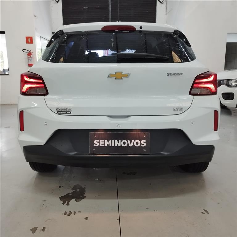 ONIX 1.0 TURBO FLEX LTZ AUTOMÁTICO4