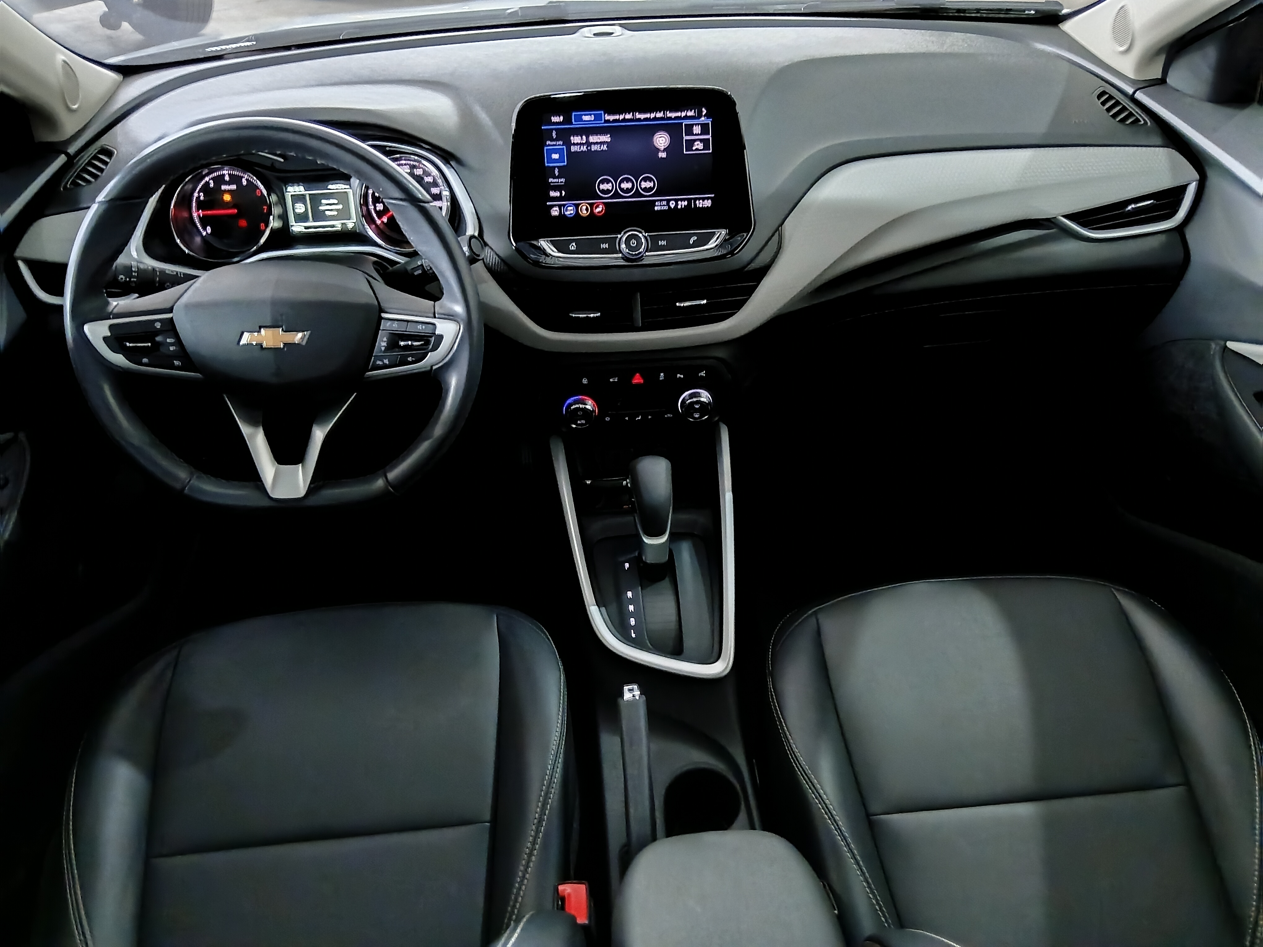 Chevrolet Onix Plus 1.0 Turbo Flex Premier Automático - foto 13