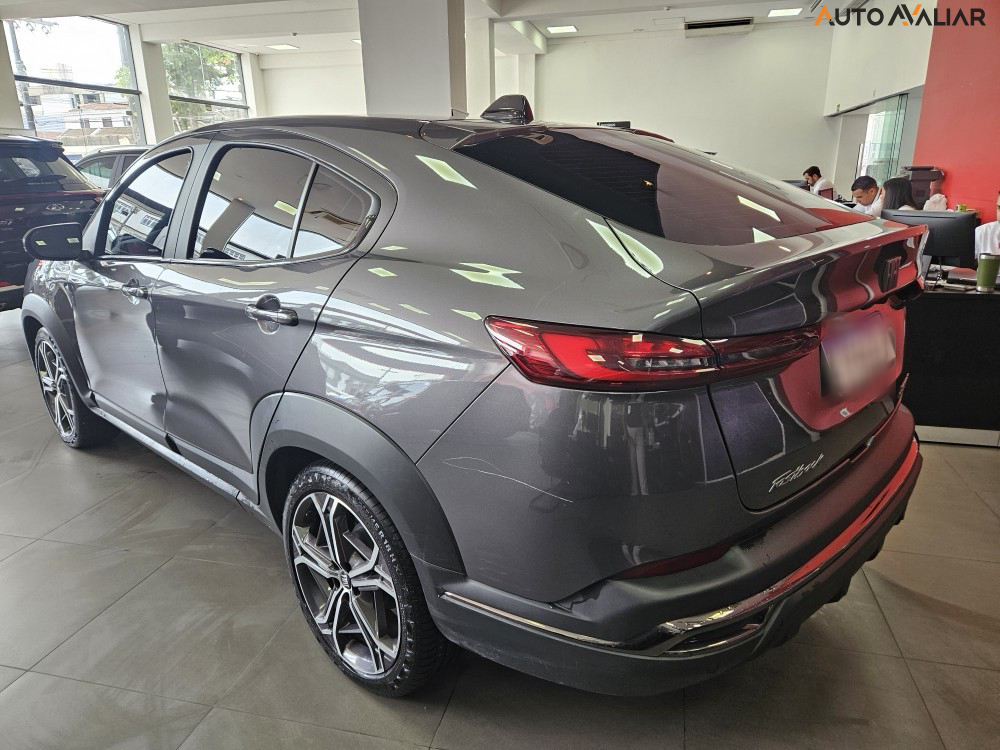 Fiat-FASTBACK-1.0 TURBO 200 FLEX IMPETUS CVT