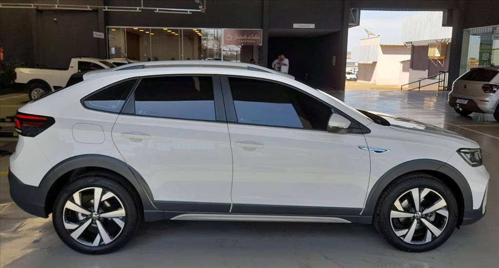 NIVUS 1.0 200 TSI TOTAL FLEX HIGHLINE AUTOMÁTICO
