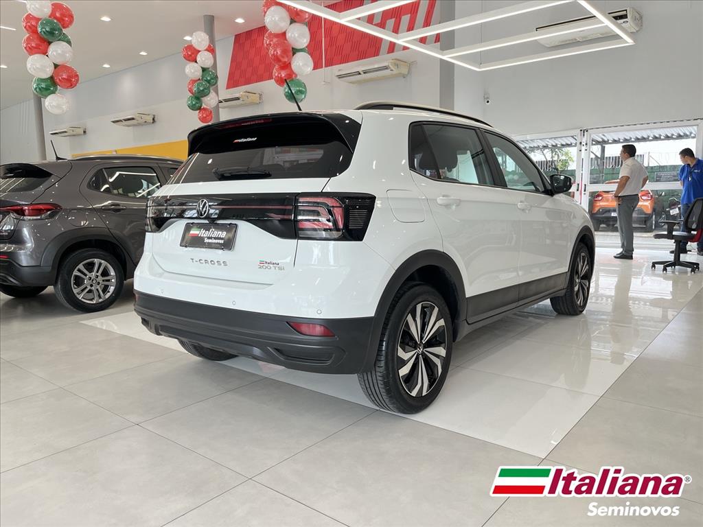 T-CROSS 1.0 200 TSI TOTAL FLEX AUTOMÁTICO4