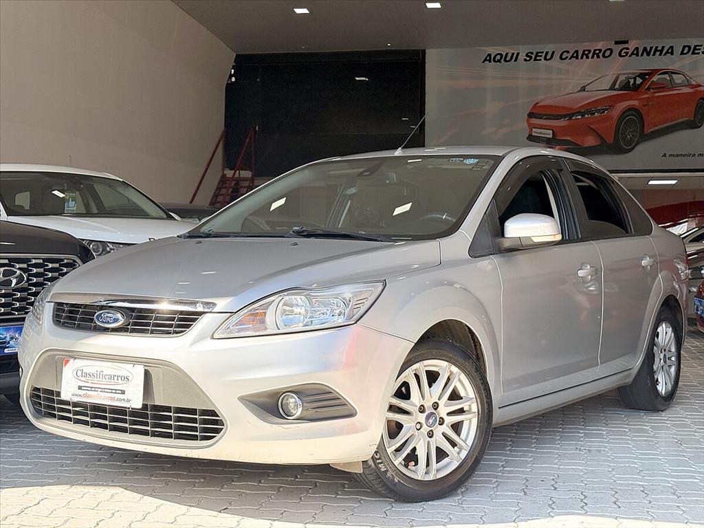 Ford Focus - 2.0 GLX SEDAN 16V FLEX 4P AUTOMÁTICO