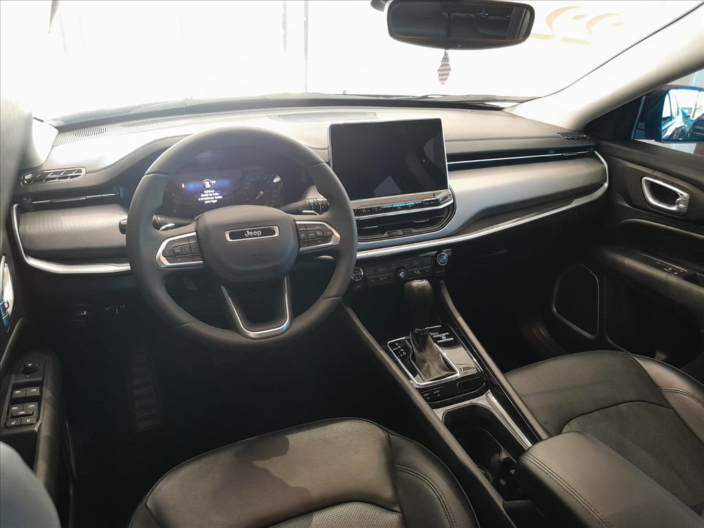 COMPASS 1.3 T270 TURBO FLEX LONGITUDE AT610