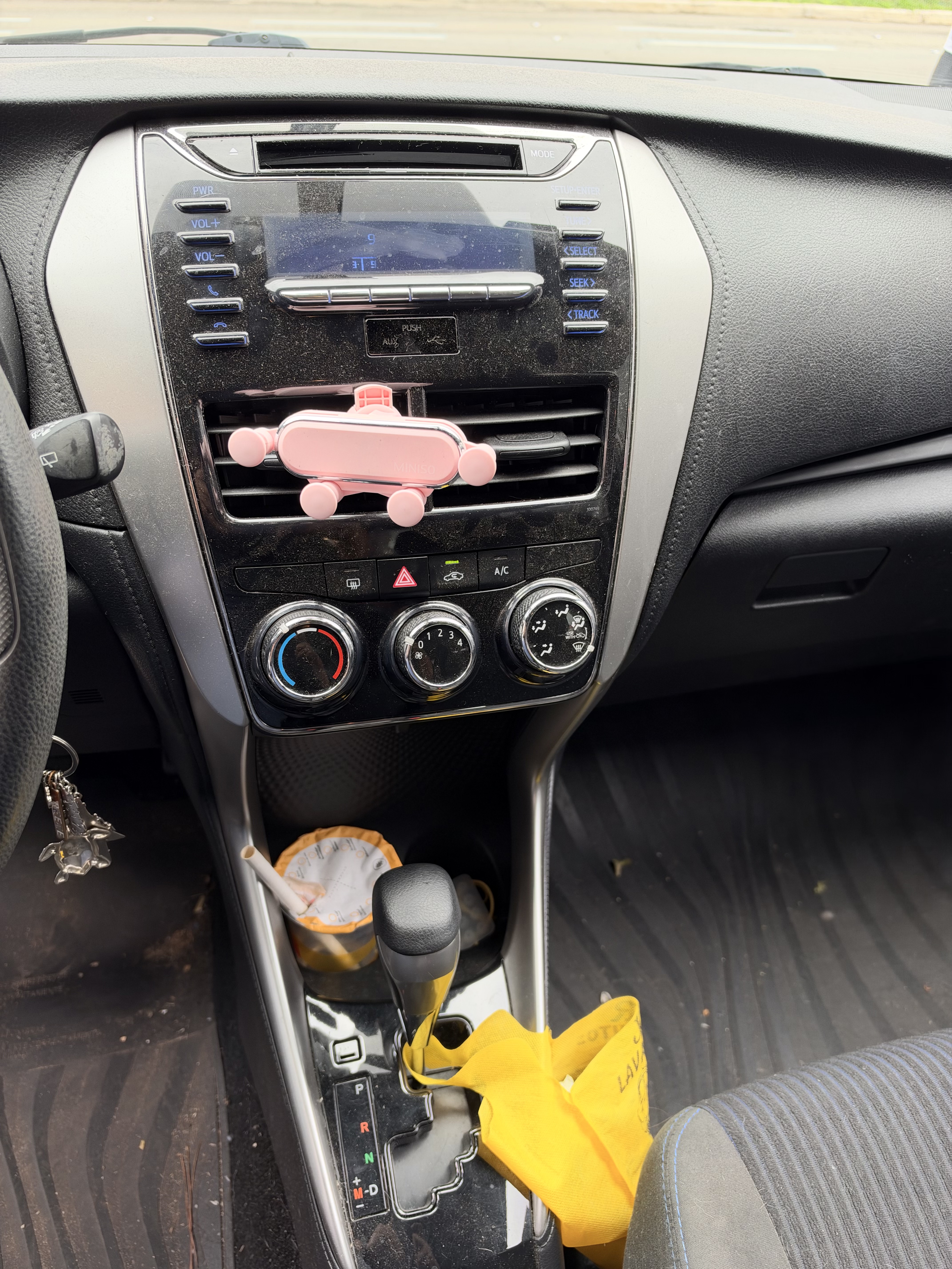 YARIS 1.3 16V FLEX XL MULTIDRIVE7