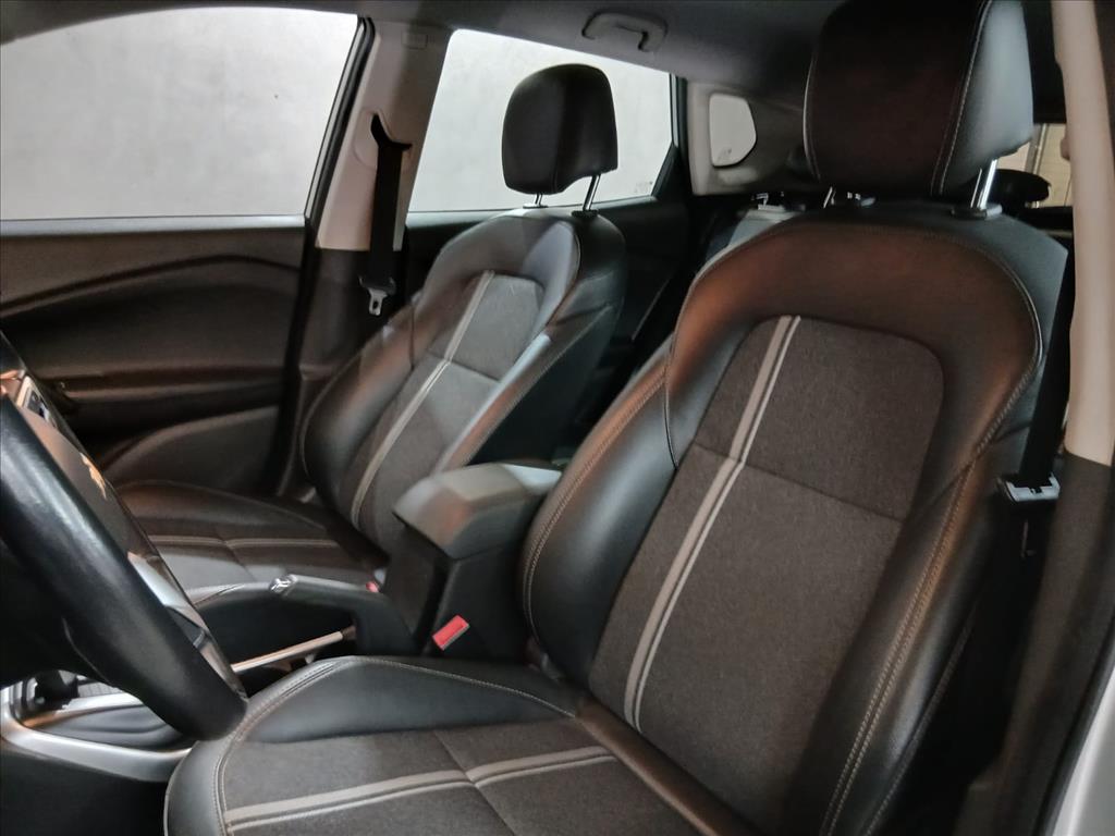 TRACKER 1.0 TURBO FLEX LTZ AUTOMÁTICO10