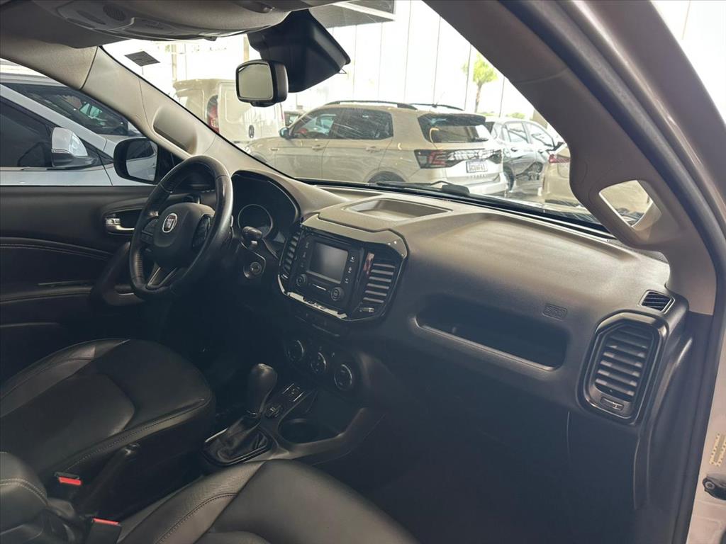 TORO 2.4 16V MULTIAIR FLEX FREEDOM AT95