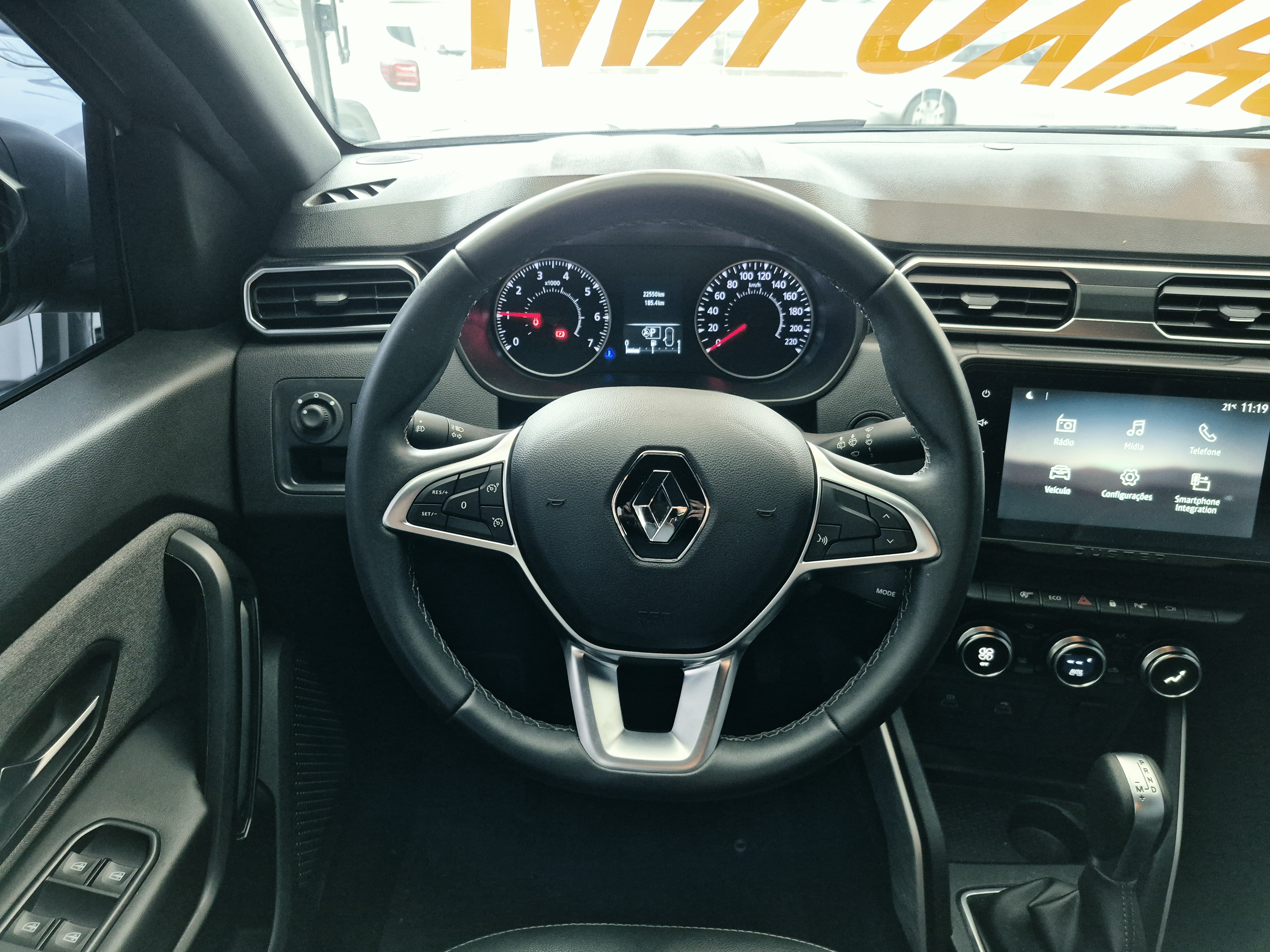 RENAULT DUSTER