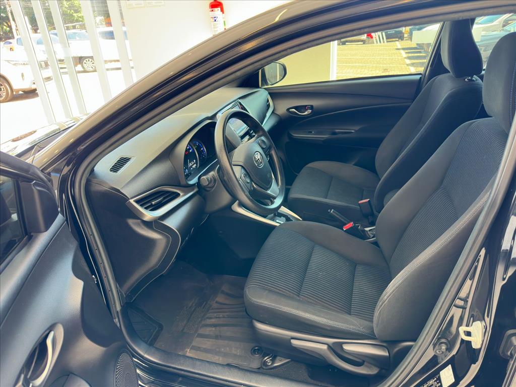 YARIS 1.5 16V FLEX XL PLUS CONNECT MULTIDRIVE5