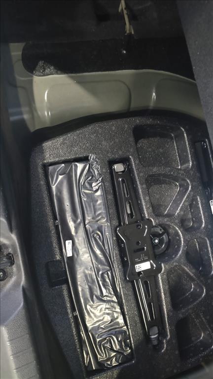 GM - Chevrolet-SPIN-1.8 PREMIER 8V FLEX 4P AUTOMÁTICO