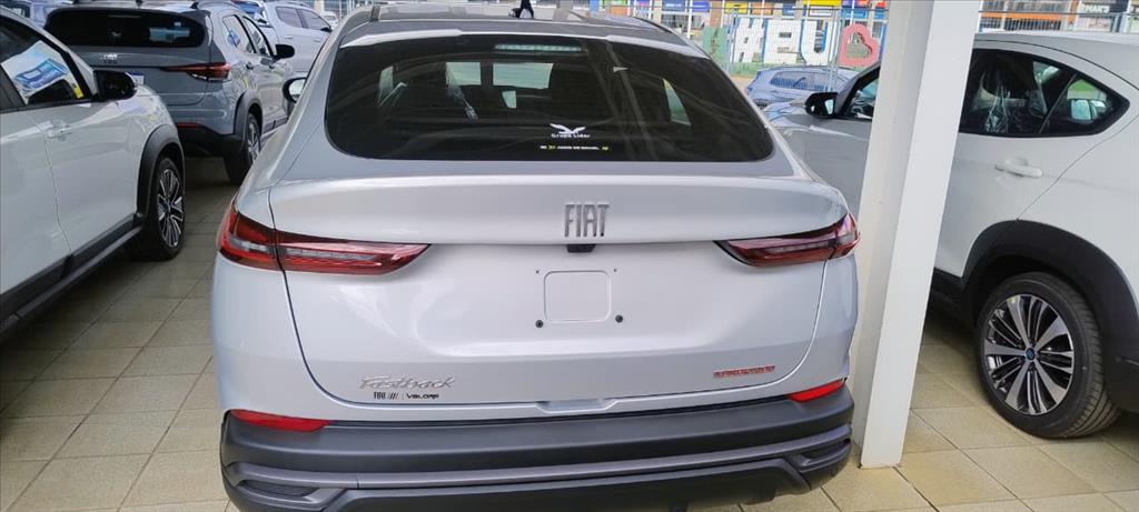 FASTBACK 1.0 TURBO 200 FLEX CVT2