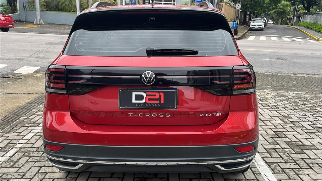 Volkswagen-T-CROSS-1.0 200 TSI TOTAL FLEX COMFORTLINE AUTOMÁTICO