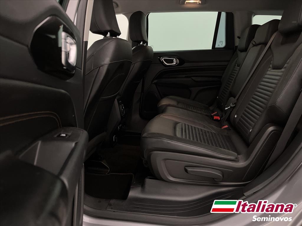 COMMANDER 1.3 T270 TURBO FLEX LIMITED AT69